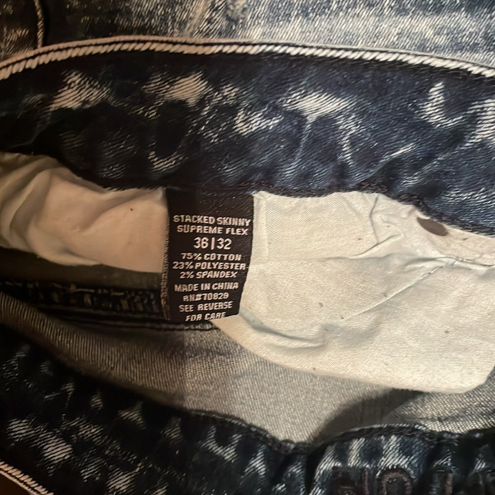 Denim Ripped Jeans - Picture 3 of 3